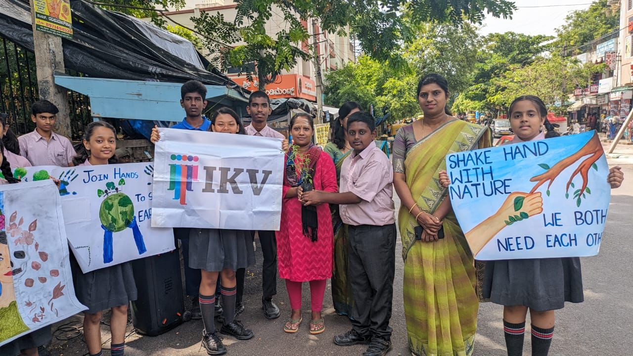 Cognitive skill development through hands-on experiments at IKV School