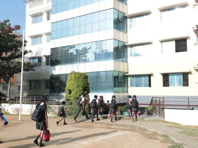 Student participating in sports activities at IKV campus
